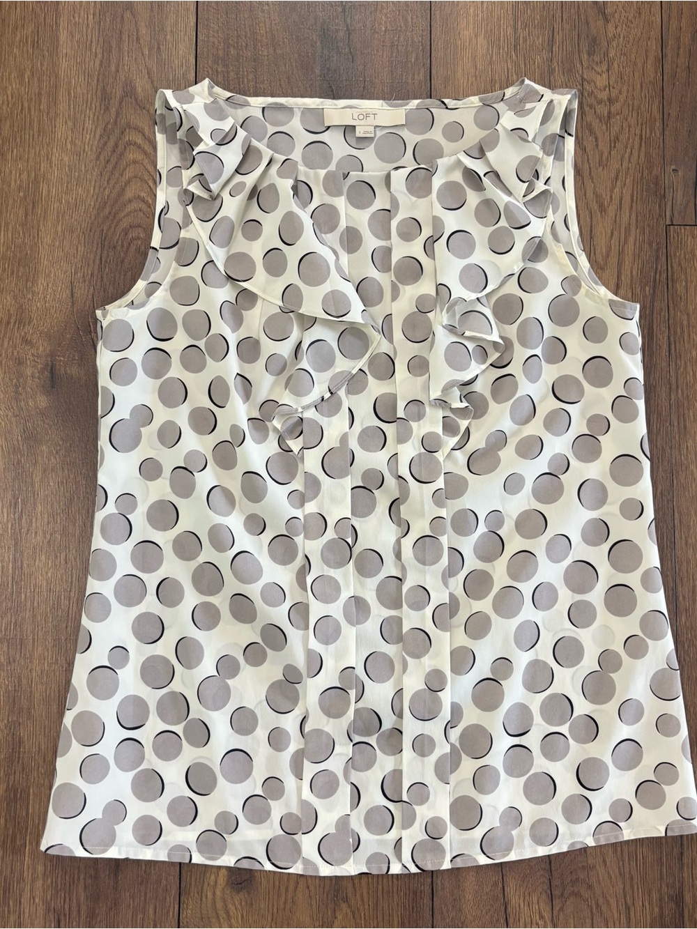 LOFT Women's Polka Dot Ruffle Front Placket Sleeveless Blouse Top, Small
